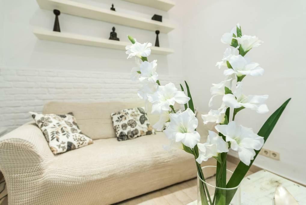 Apartament Stylish Loft At Chueca's Heart Madryt